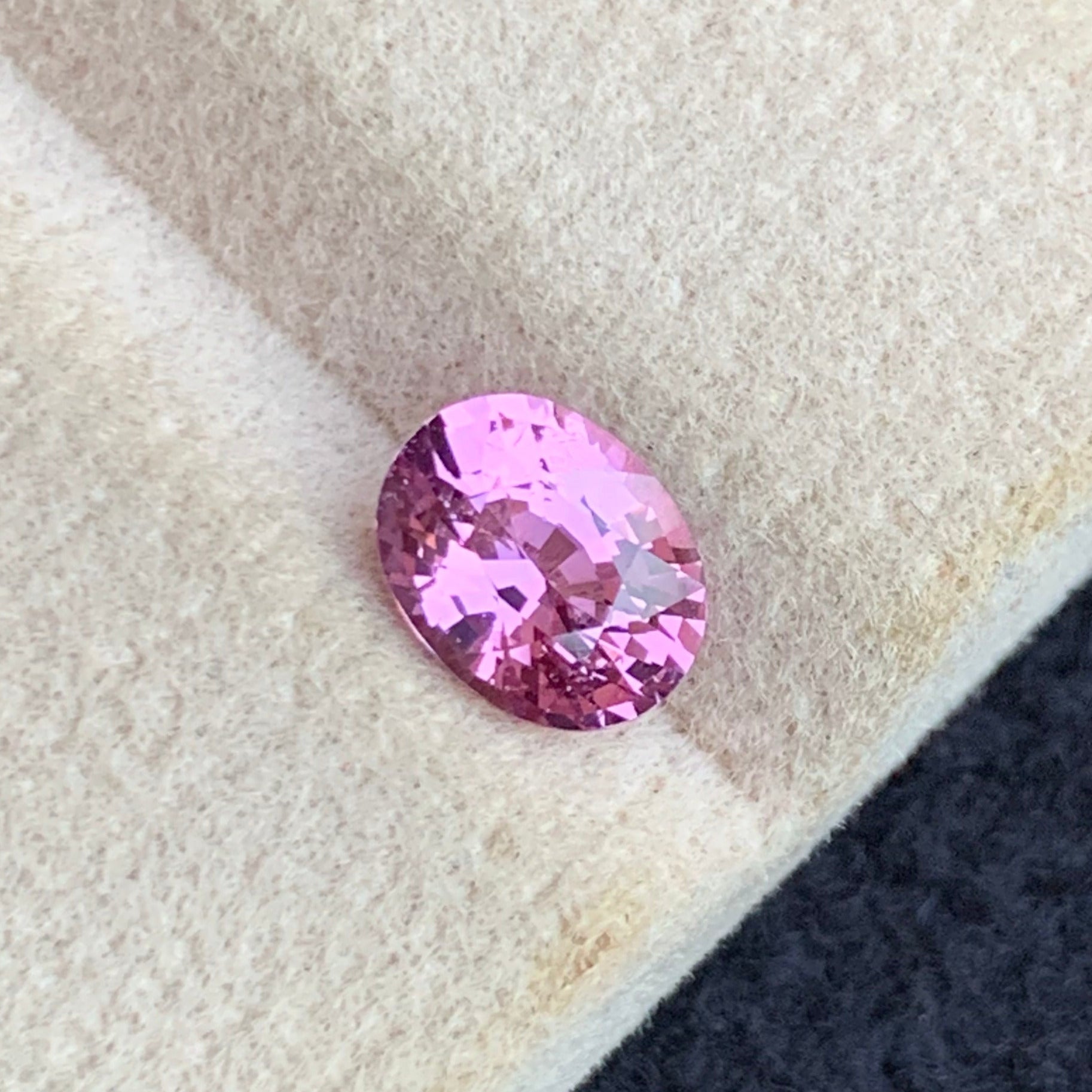 Pink Spinel ring
Pink Spinel necklace