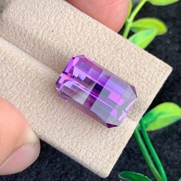 15.88 Carats Attractive Pink Purple Amethyst Gemstone with Perfect Pixel Shape