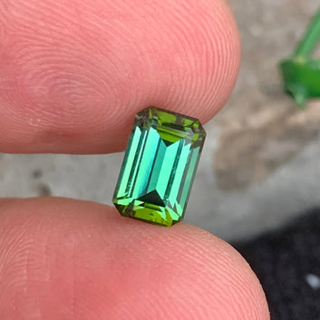 Yellow Bluish Green Tourmaline
 Bluish Green Tourmaline jewelry