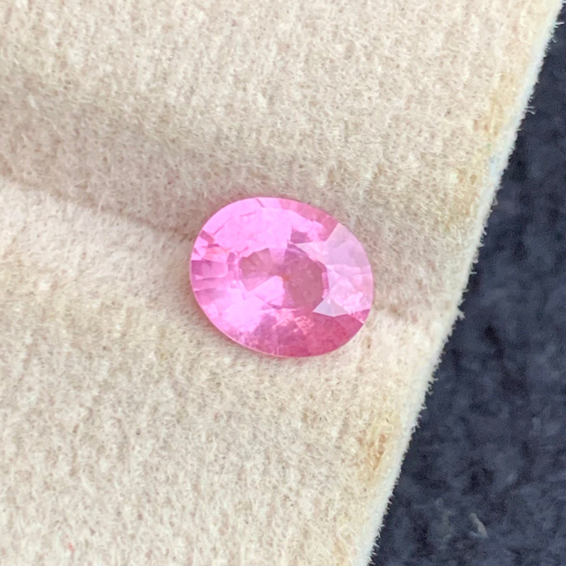 Baby Pink Spinel ring
Baby Pink Spinel  necklace
Baby Pink Spinel  gift