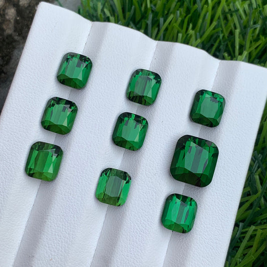 Green Tourmaline gemstone
Green Tourmaline jewelry