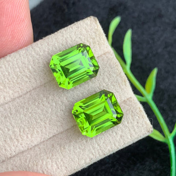 Peridot gestone
Peridot jewelry