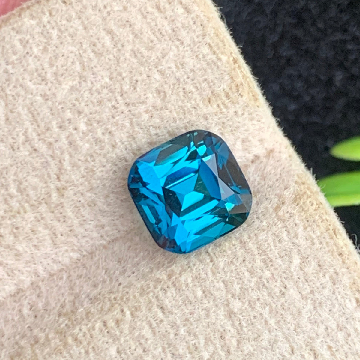 Ink Blue Tourmaline ring
Ink Blue Tourmaline pendant