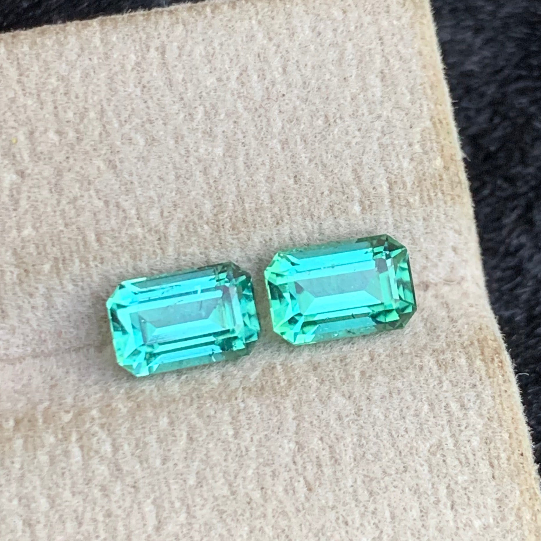  Bluish Green Tourmaline
 Bluish Green Tourmaline jewelry