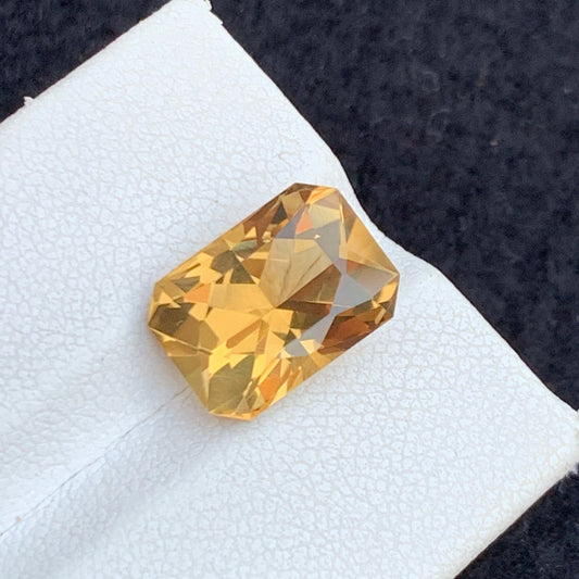 4.95 Carats Loose Yellow Citrine Gemstone, Orange Citrine Radian Scissor Cut