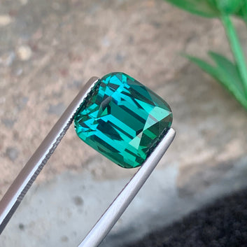  vivid Bluish Green Tourmaline stone
 vivid Bluish Green Tourmaline jewelry