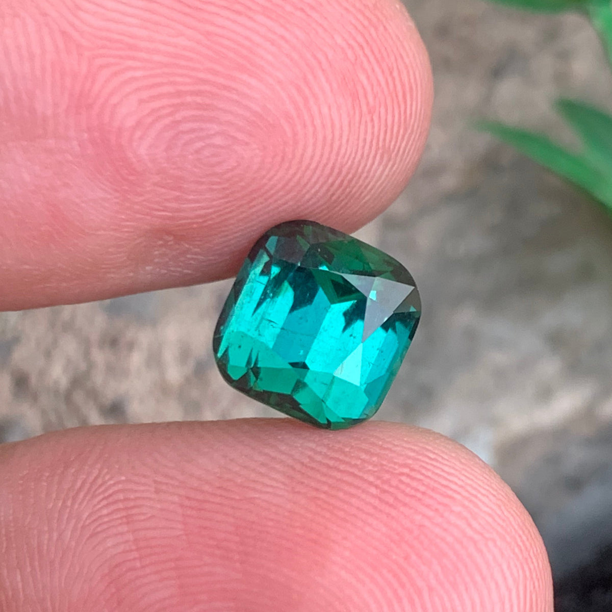 Bluish Green Tourmaline ring
Bluish Green Tourmaline pendant
