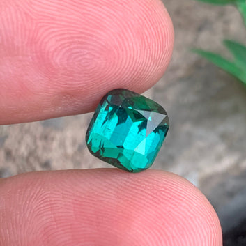 Bluish Green Tourmaline ring
Bluish Green Tourmaline pendant
