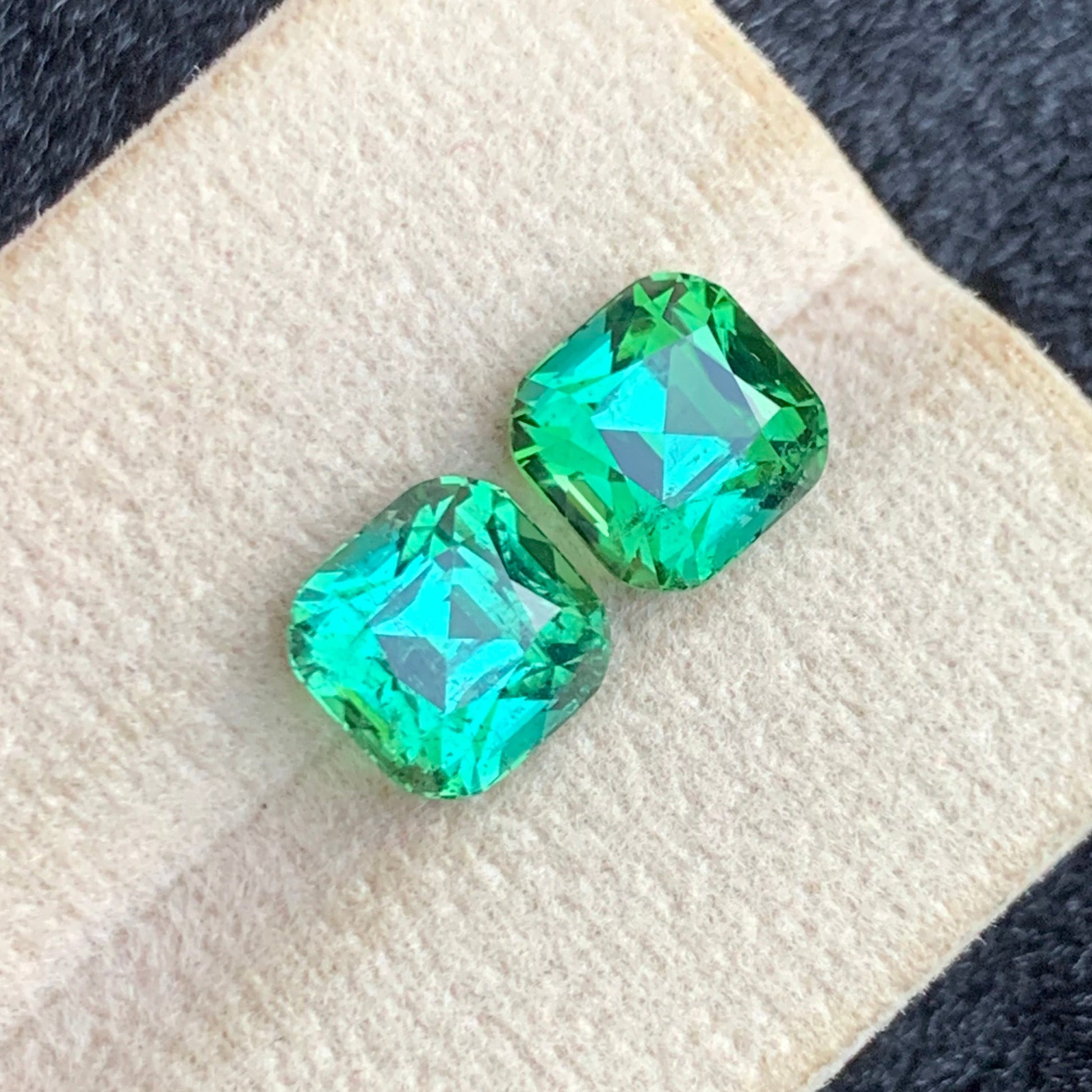 Bluish Green Tourmaline 
Bluish Green Tourmaline jewelry