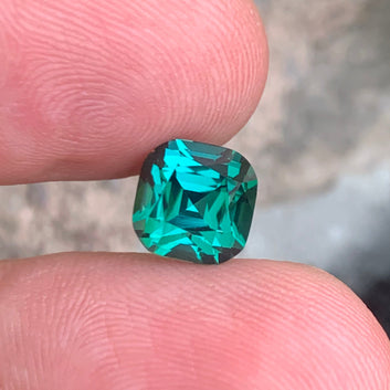 Bluish Green Tourmaline ring
Bluish Green Tourmaline pendant
