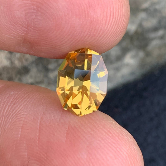 Yellow Citrine Gemstone, Fancy Oval Cut 2.35 Carats