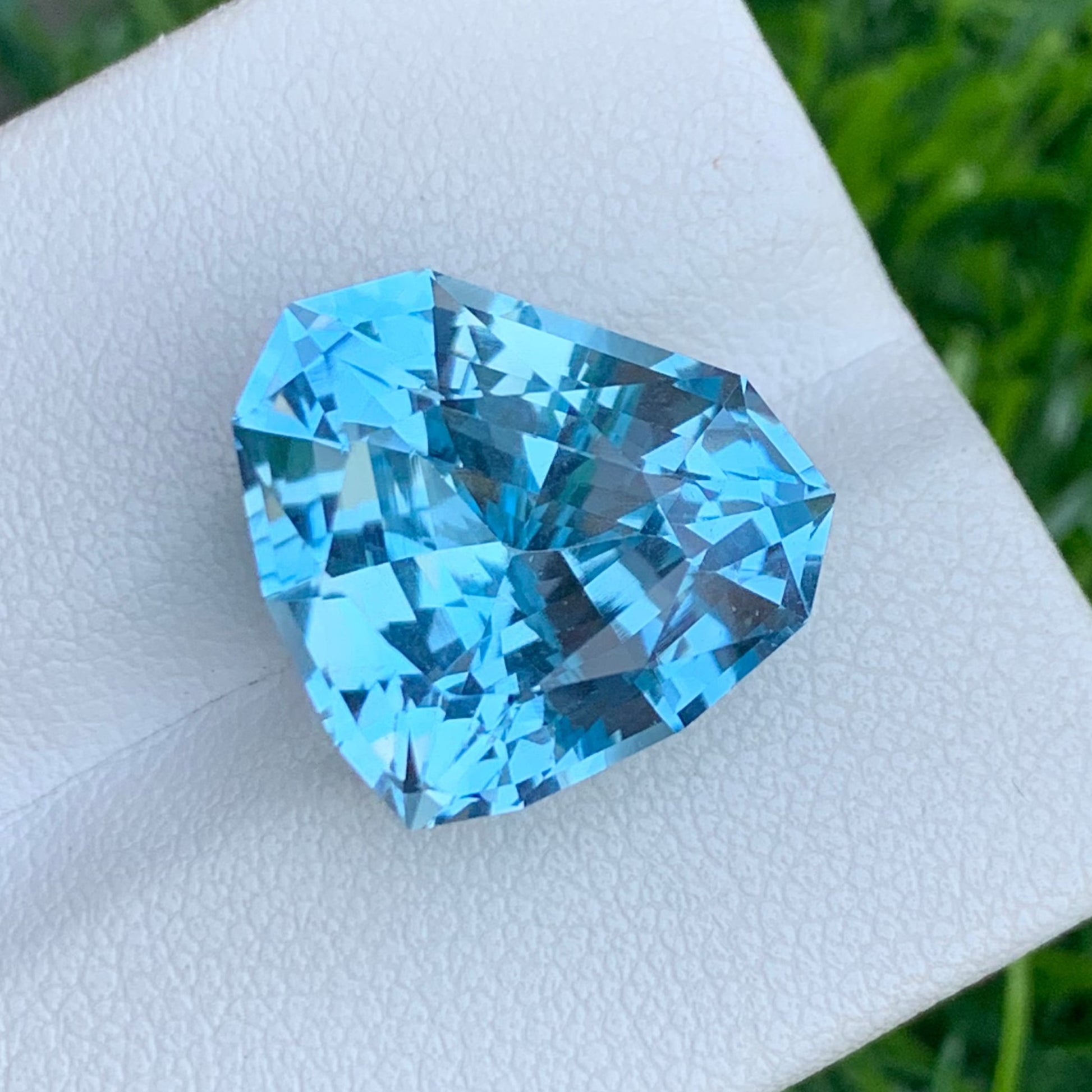 Faceted blue topaz