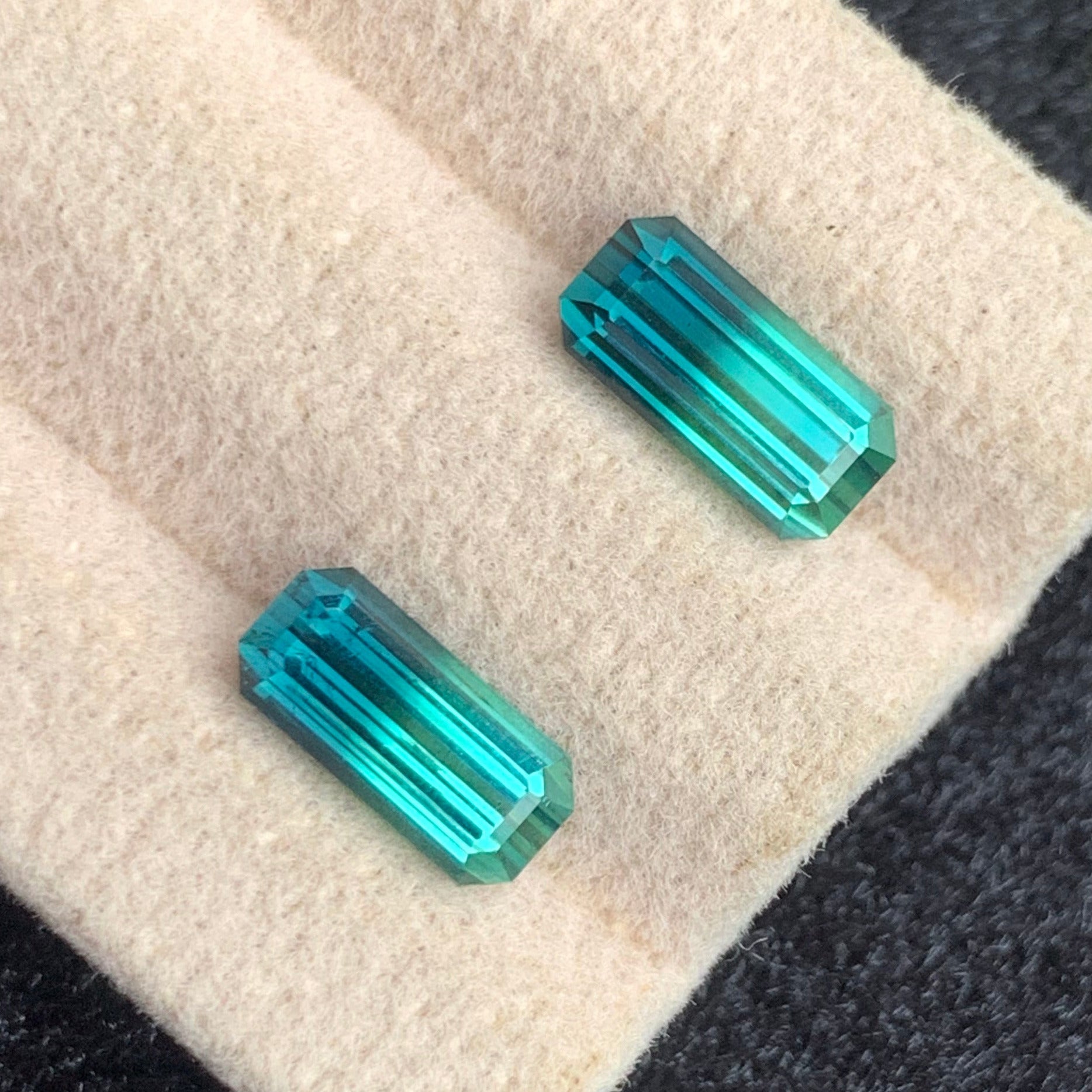 Bicolor Tourmaline Gemstone
Bicolor Tourmaline jewelry