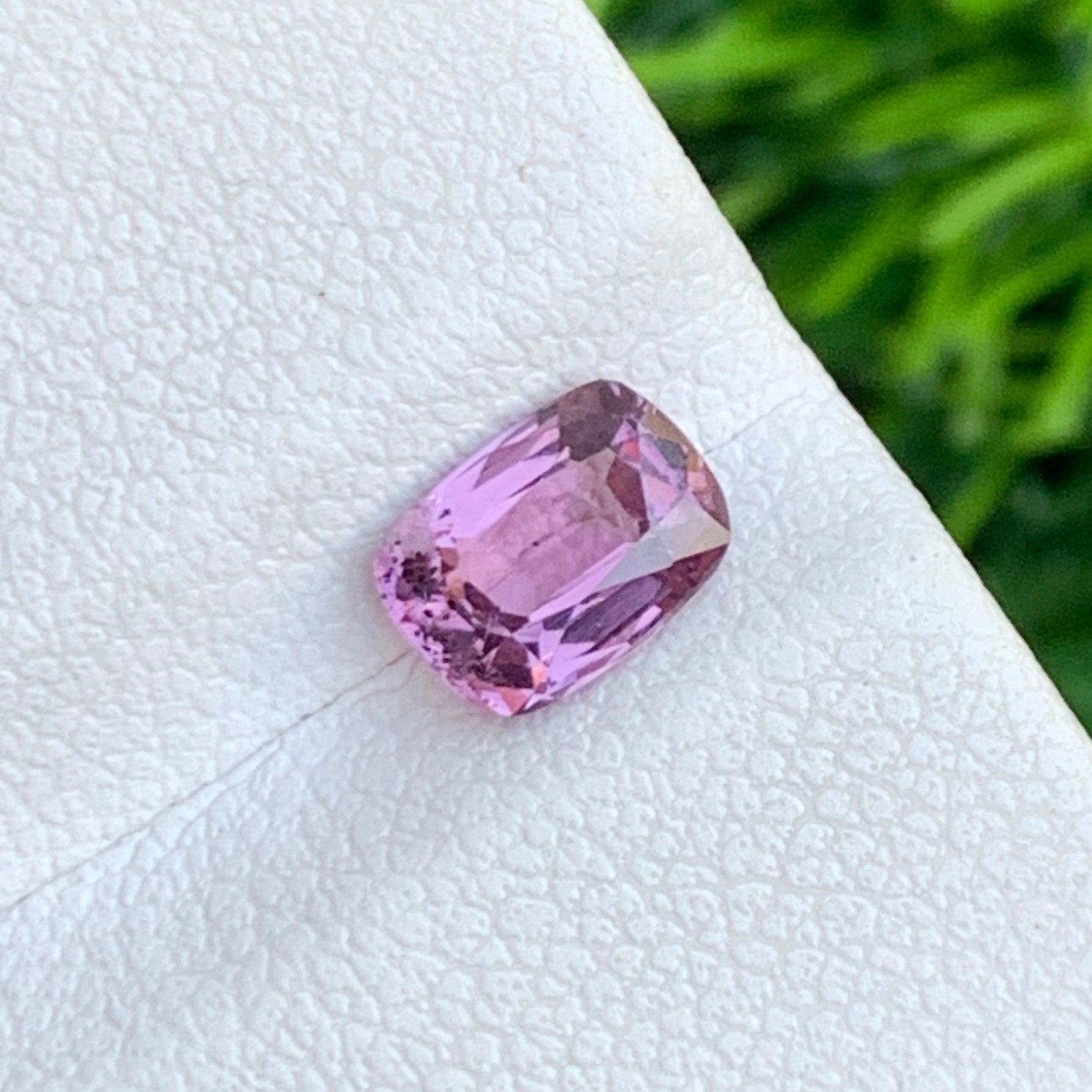 Loose Pink purple spinel