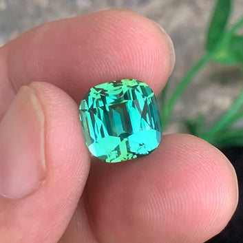 Seafoam Green Tourmaline ring
Seafoam Green Tourmaline pendant