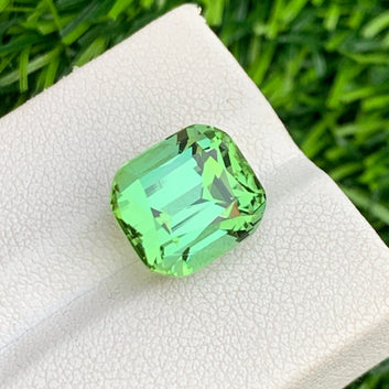 7.85 Carats Apple Green Tourmaline, Mint Green Tourmaline in Cushion Shape