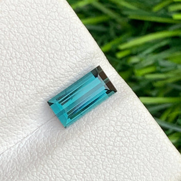 Indicolite Tourmaline from Afghanistan, Baguette Cut 1.00 Carat