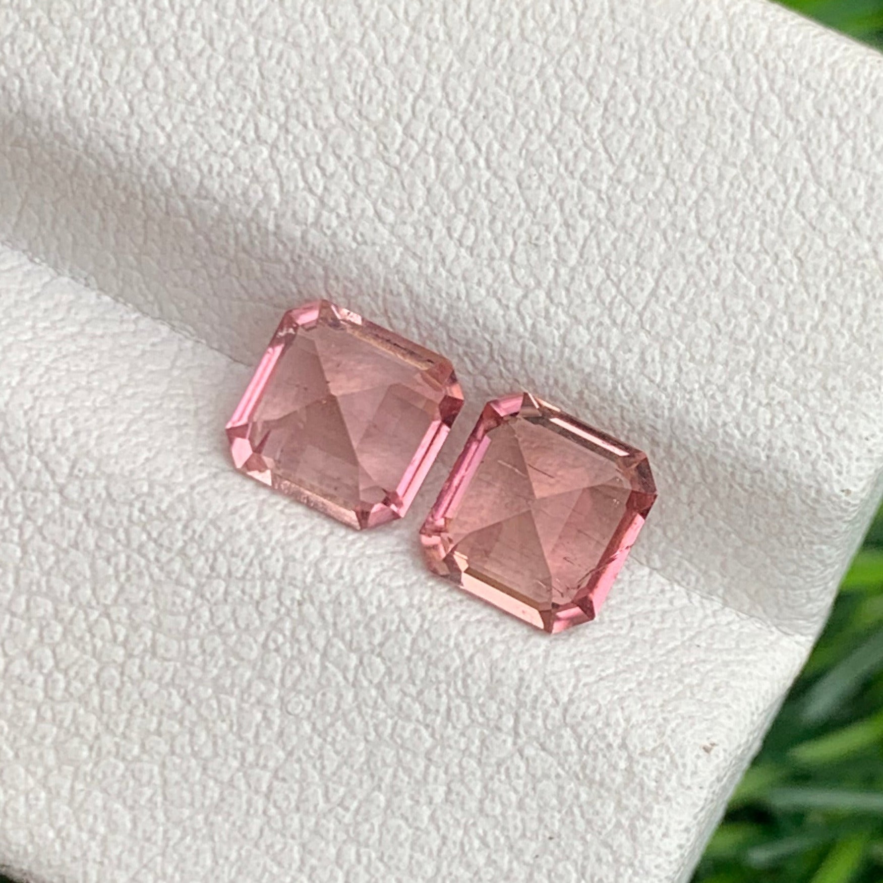 Pink Tourmaline ring
Pink Tourmaline pair
Pink Tourmaline earrings