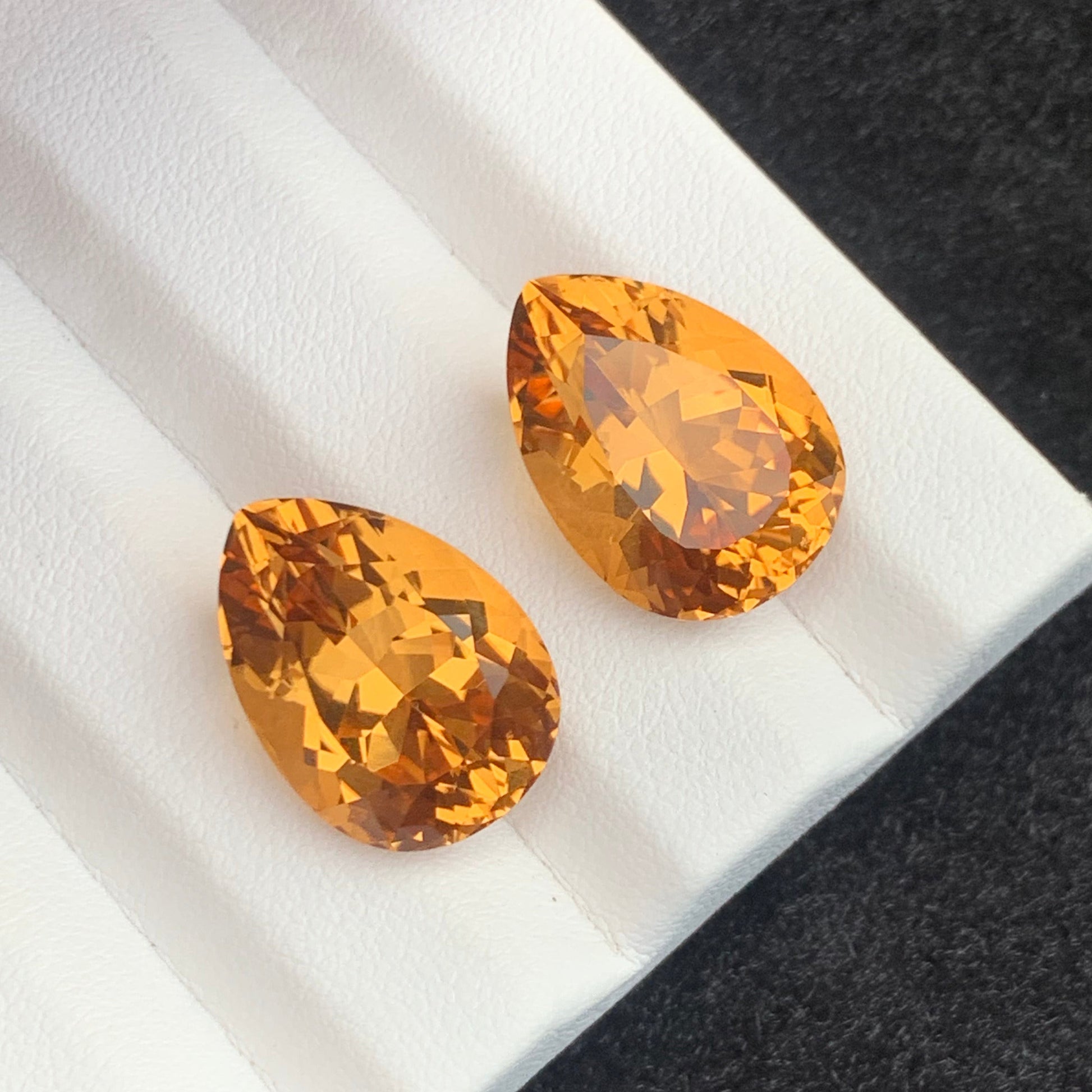 Yellow Honey Citrine pair
Yellow Honey Citrine earrings