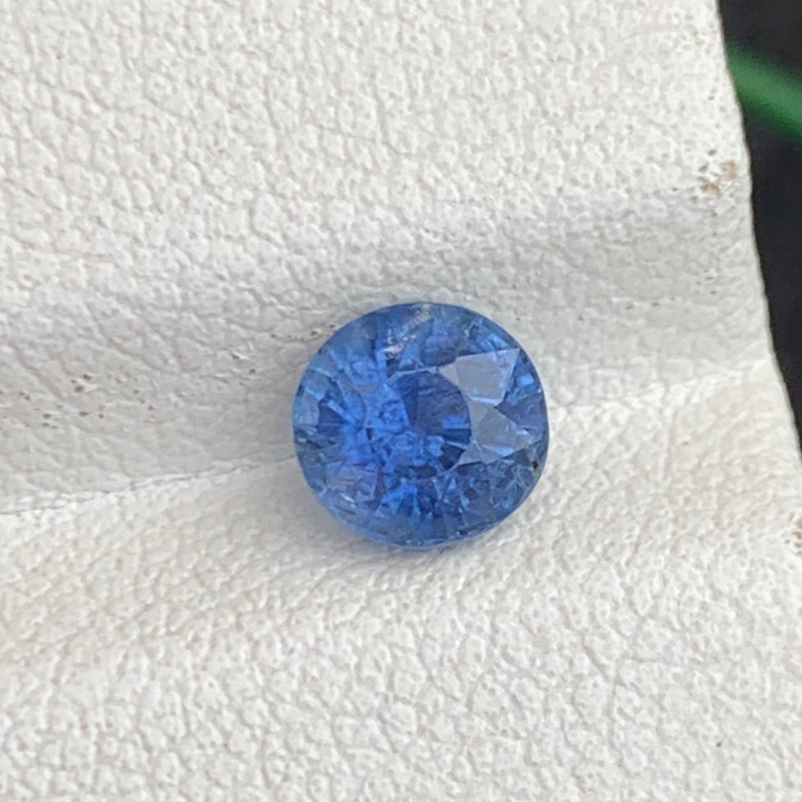 Blue Sapphire ring
Blue Sapphire penant
