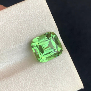 Yellow Green Peridot Gemstone, Cushion Cut 3.70 Carats