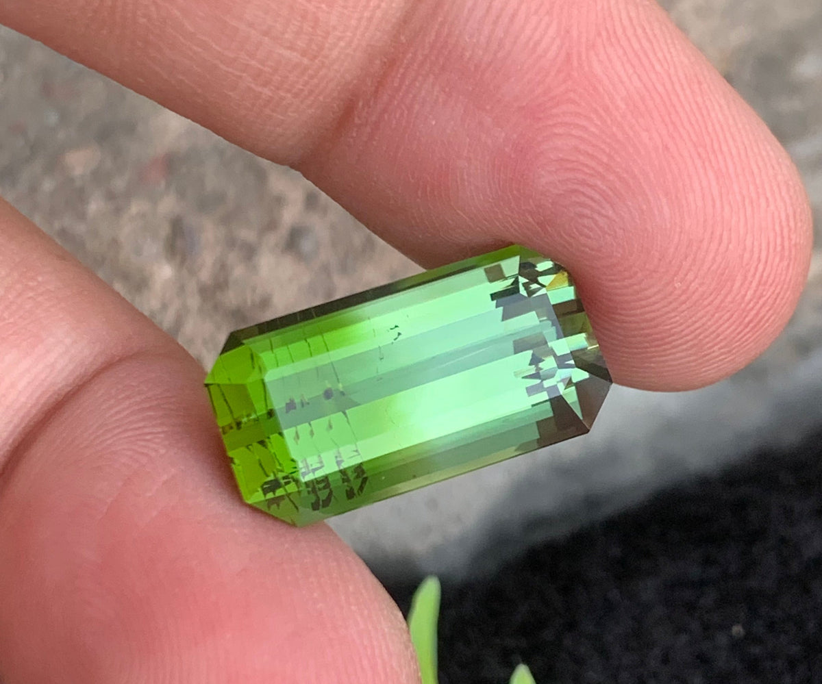 Bluish Green Tourmaline ring
Bluish Green Tourmaline pendant