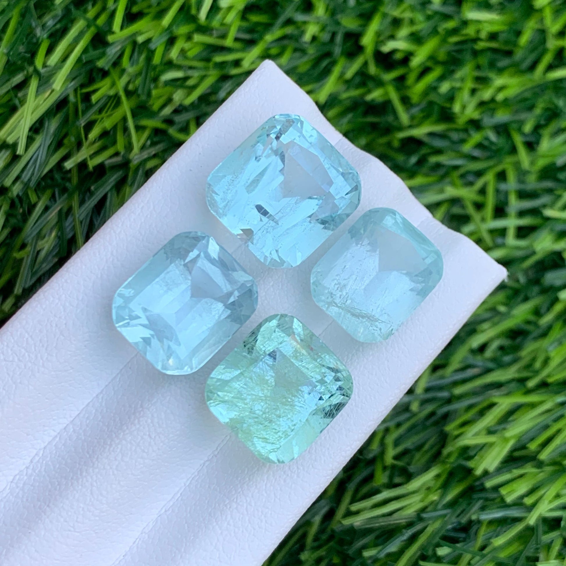 Aquamarine Lot