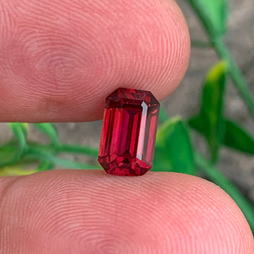 Rhodolite Garnet Gemstone
Rhodolite Garnet jewelry
Rhodolite Garnet ring