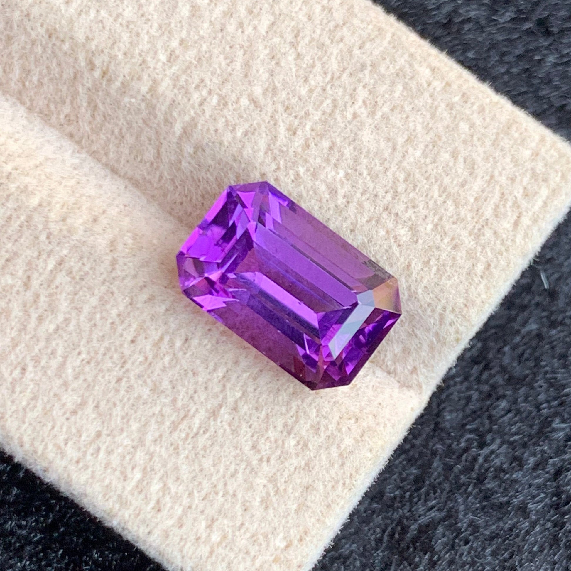 Pink Purple Amethyst Gemstone
Pink Purple Amethyst Jewelry