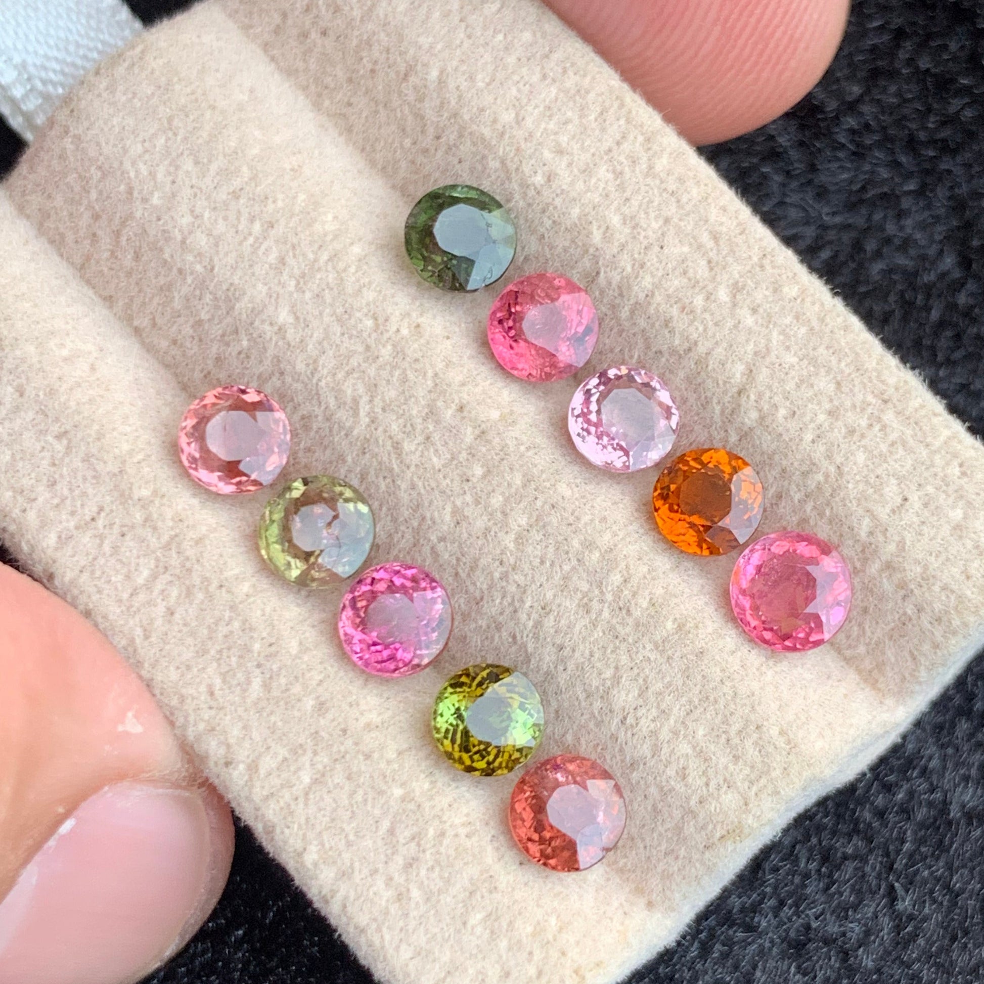 Tourmaline Lot
Tourmaline for jewelry