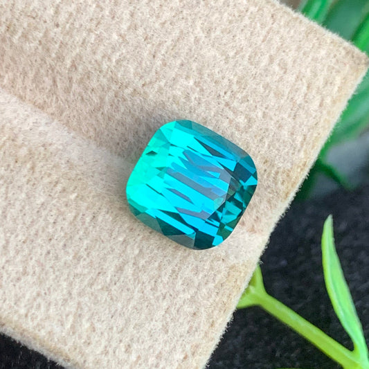 Lagoon Tourmaline gemstone
Lagoon Tourmaline jewelry