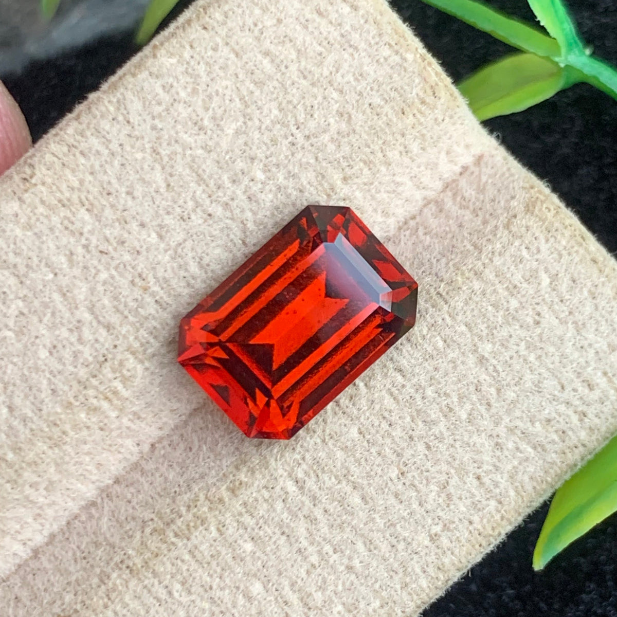 Hessonite Garnet stone
Hessonite Garnet jewelry