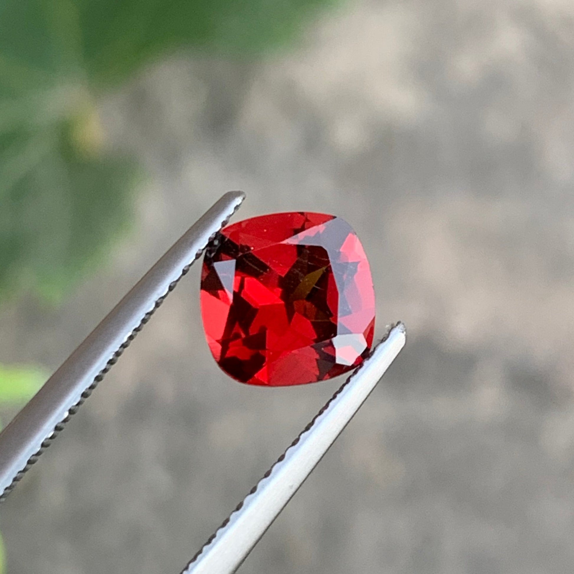 loose rhodolite garnet