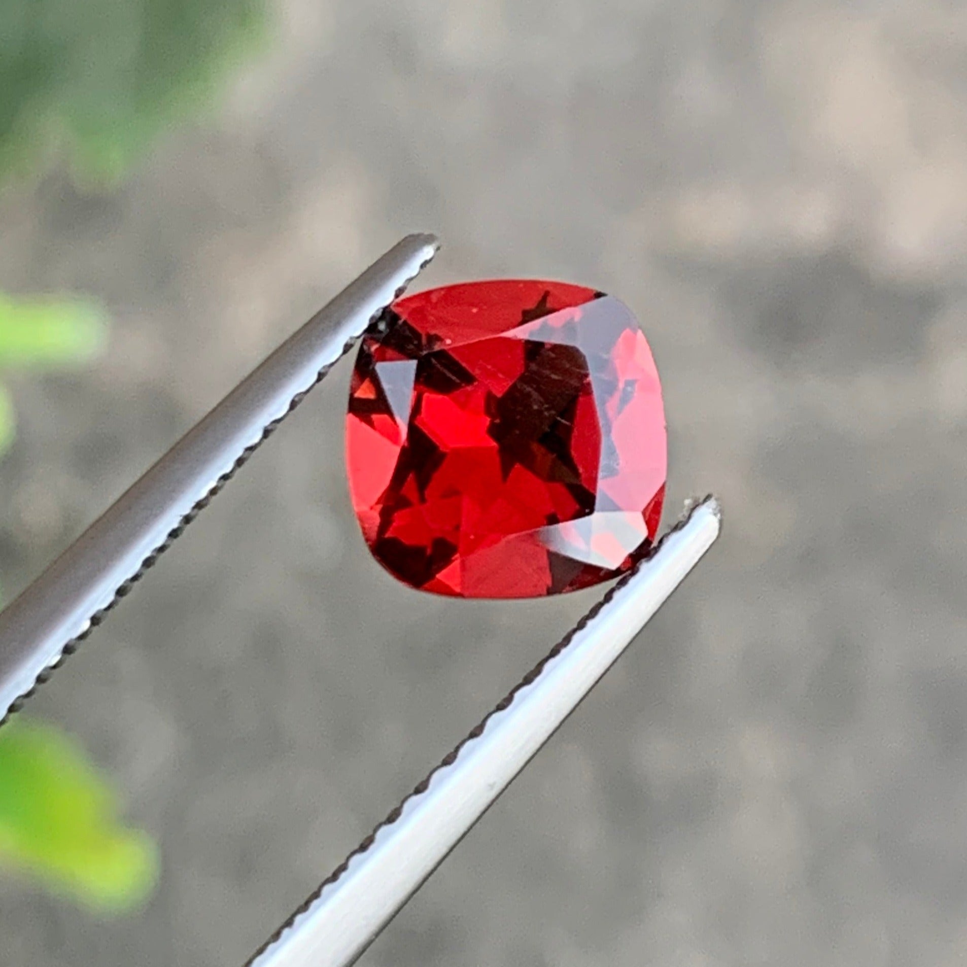 loose rhodolite garnet