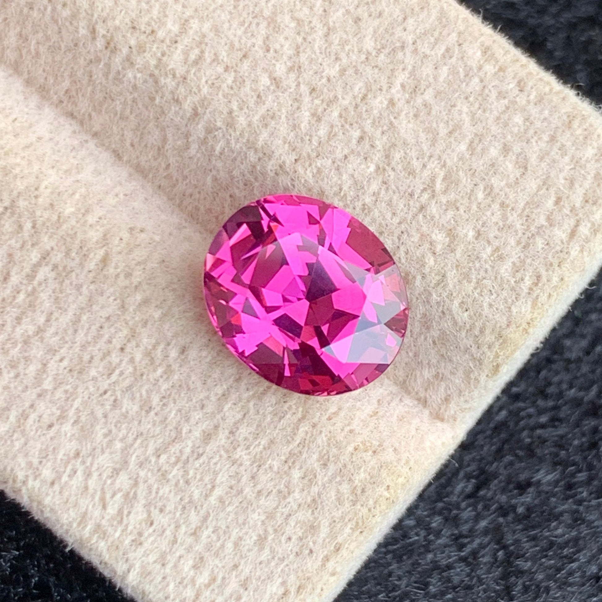  Pink Garnet Gemstone
 Pink Garnet jewelry
