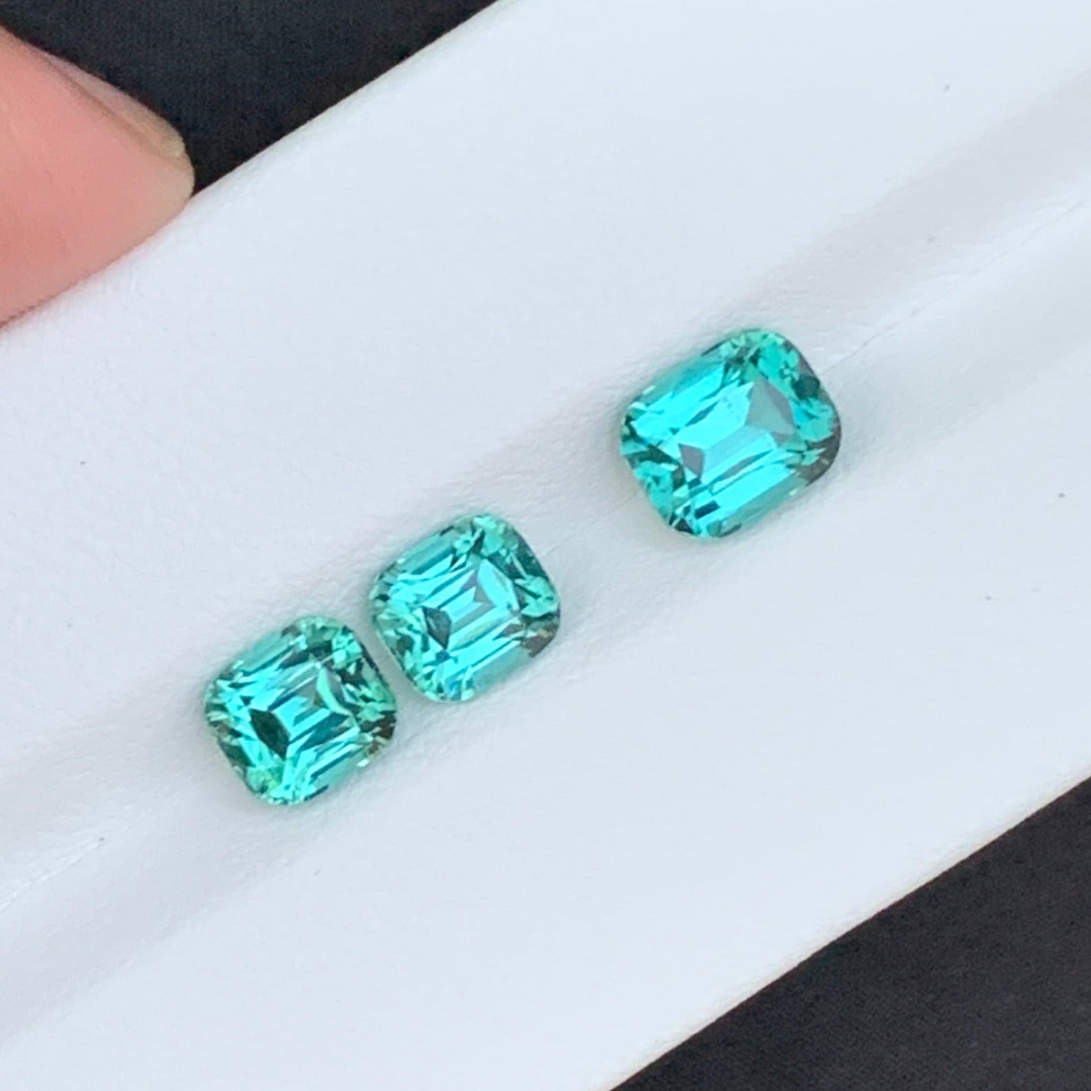 Bluish Green Tourmaline
Bluish Green Tourmaline ring
Bluish Green Tourmaline pendant