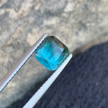 dark seafoam Gemstone