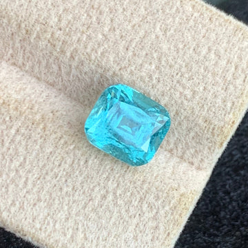Neon Blue Tourmaline gemstone
Neon Blue Tourmaline ring
Neon Blue Tourmaline jewelry
