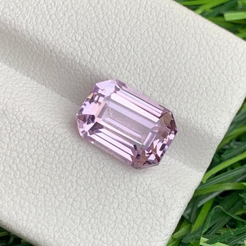 Pink Kunzite Gemstone
Pink Kunzite jewery
Pink Kunzite gift