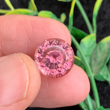 Pinkish Peach Tourmaline ring
Pinkish Peach Tourmaline pendant