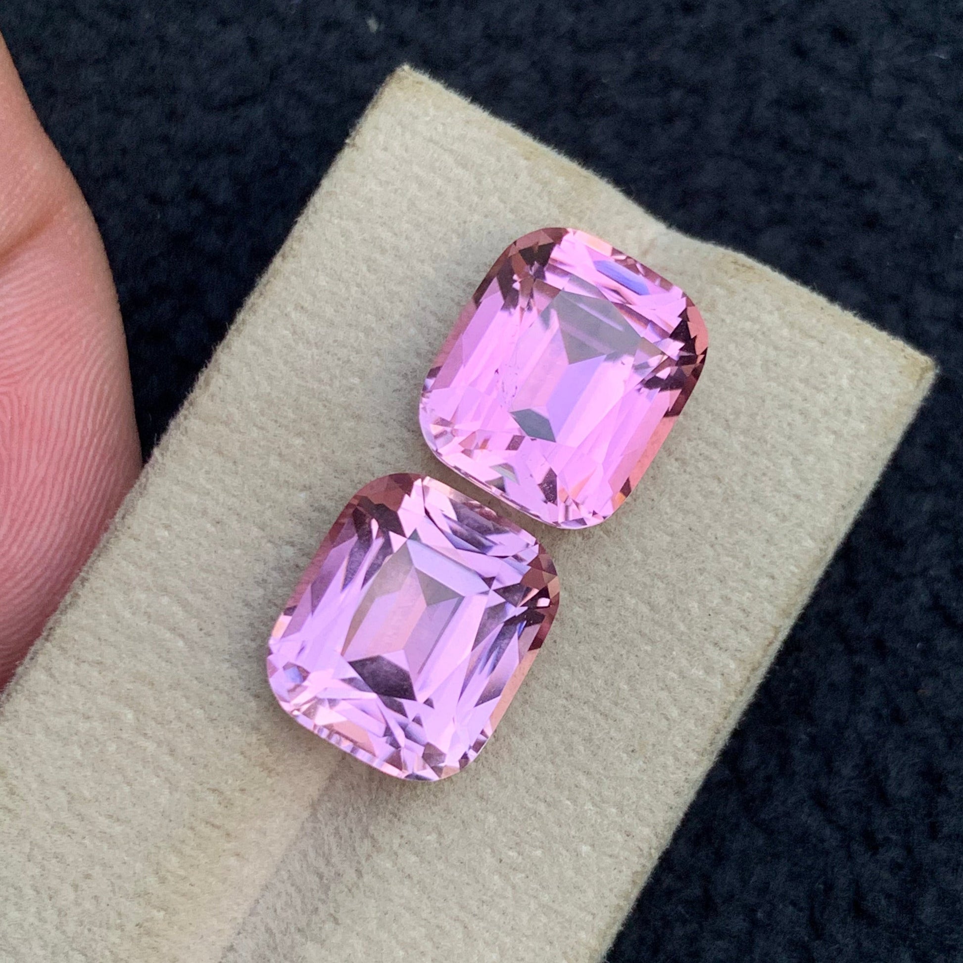  Baby Pink Tourmaline
 Baby Pink Tourmaline jewelry