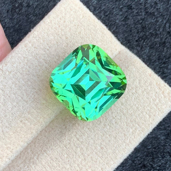 Bluish Green Tourmaline gift
Bluish Green Tourmaline bracelet
Bluish Green Tourmaline necklace