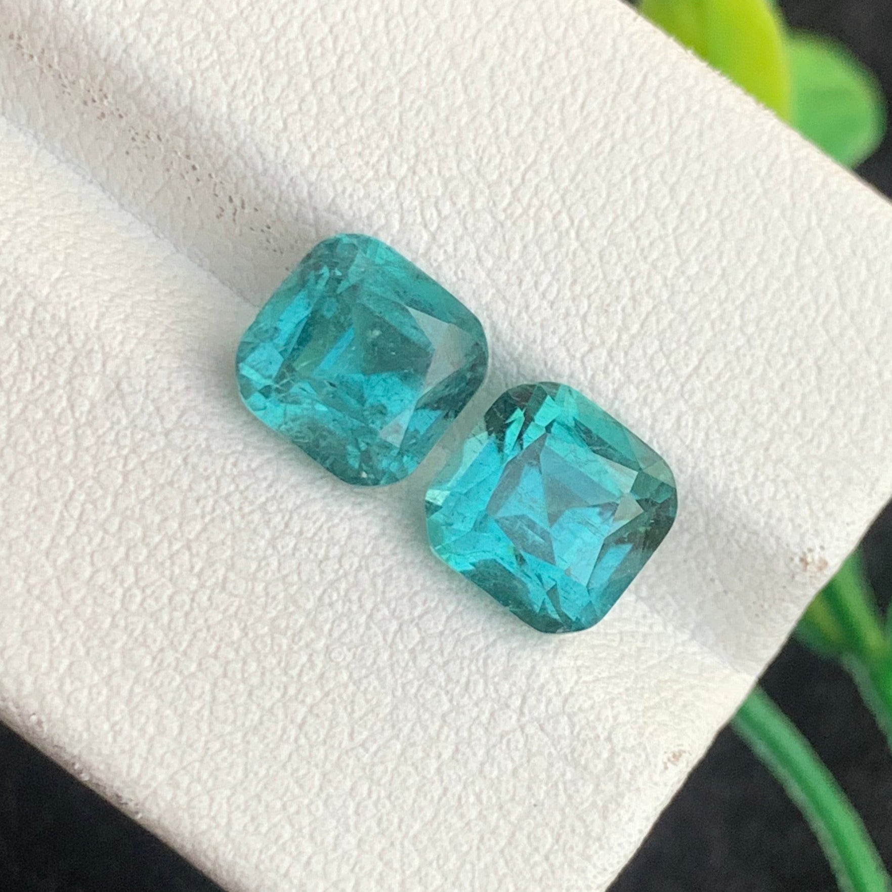 Lagoon Tourmaline gemstone
Lagoon Tourmaline jewelry