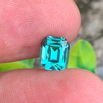 Lagoon Tourmaline ring
Lagoon Tourmaline pendant