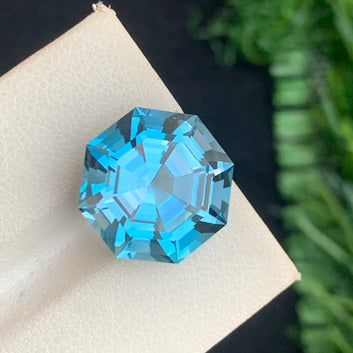 14.30 Carats Stunning Swiss Blue Topaz, Cut Blue Gemstone in Octagonal shape