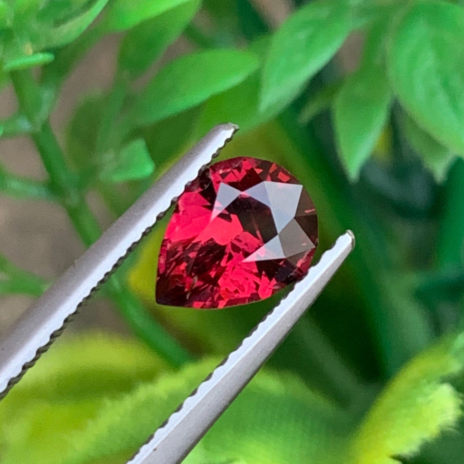 garnet gemstone