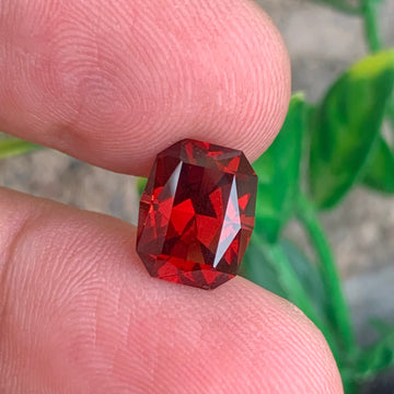 Rhodolite  jewelry
Rhodolite Garnet stone
Rhodolite Garne gift