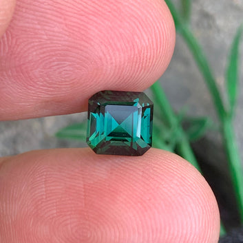 Dark Blue Tourmaline ring
Dark Blue Tourmaline pendant
Dark Blue Tourmaline gift