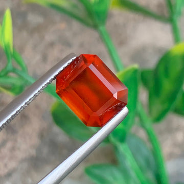 3.96 Carats Natural Orange Hessonite Garnet Gemstone with fine Emerald Shape