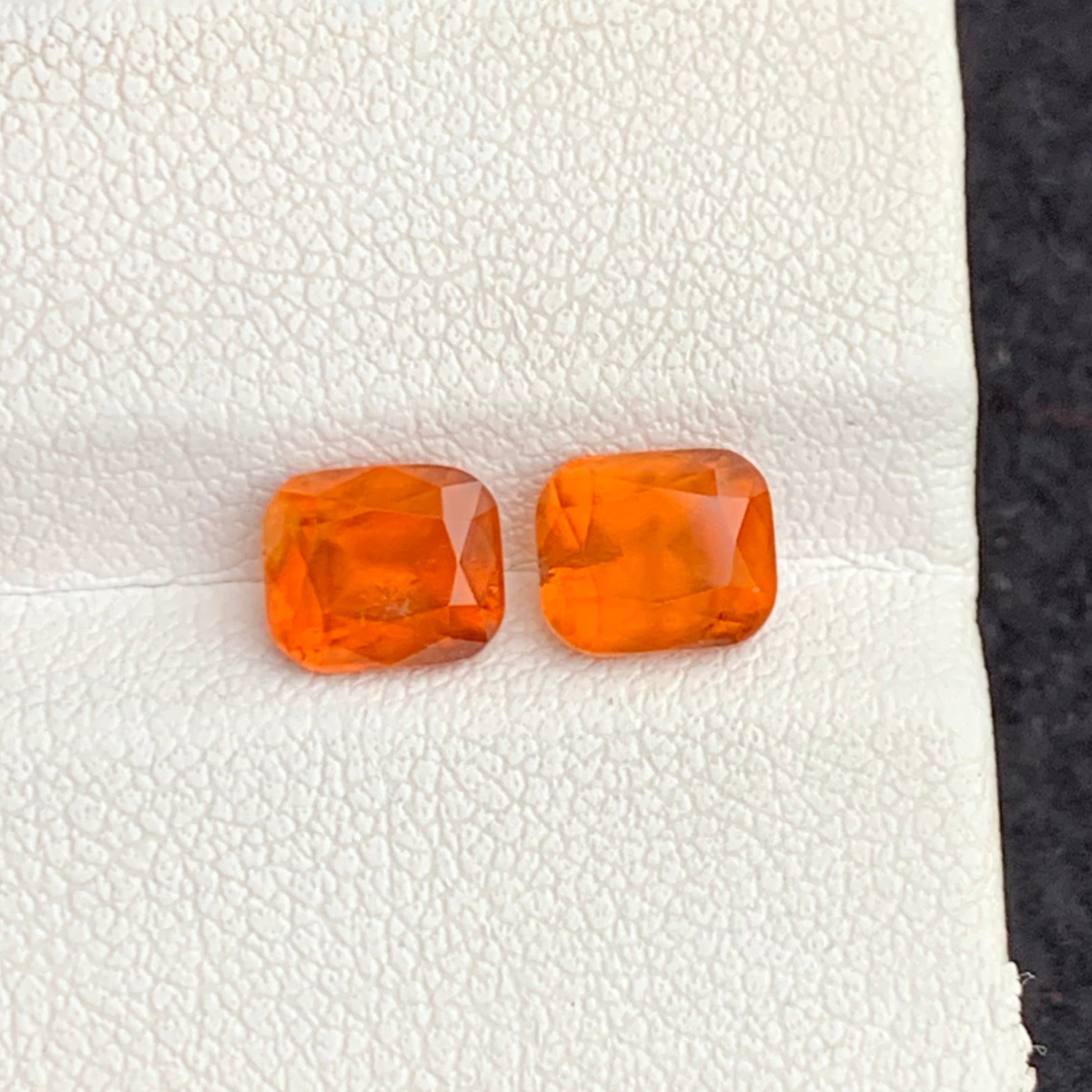 orange Garnet Pair